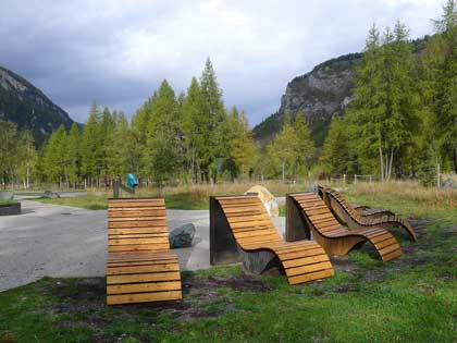 chaises longues en mélèze