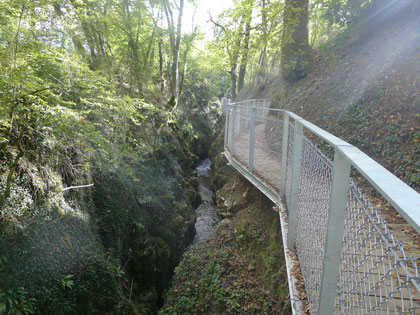 parcours au-dessus des gorges